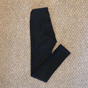Outdoor Voices 7/8 Warmup Leggings Size XS